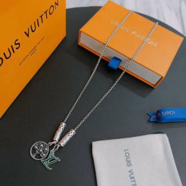 Picture of LV Necklace _SKULVnecklace06cly14212364